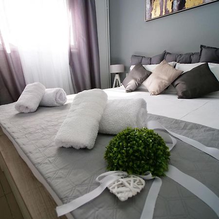 Villa Verde 200 Meters From The Beach Nea Iraklitsa エクステリア 写真