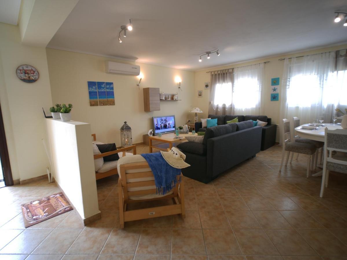Villa Verde 200 Meters From The Beach Nea Iraklitsa エクステリア 写真