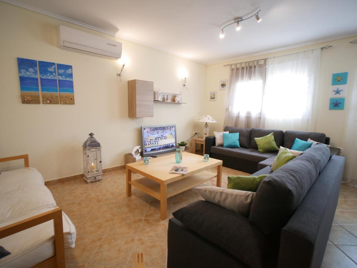 Villa Verde 200 Meters From The Beach Nea Iraklitsa エクステリア 写真