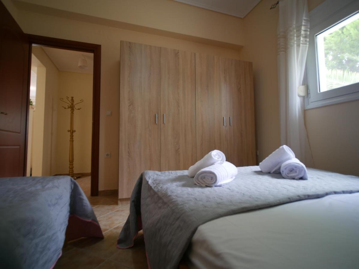 Villa Verde 200 Meters From The Beach Nea Iraklitsa エクステリア 写真
