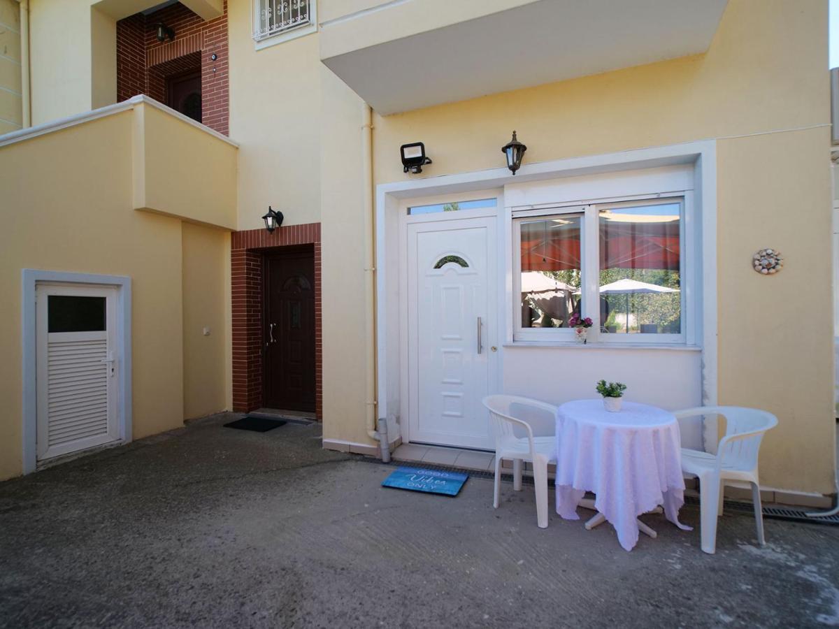 Villa Verde 200 Meters From The Beach Nea Iraklitsa エクステリア 写真