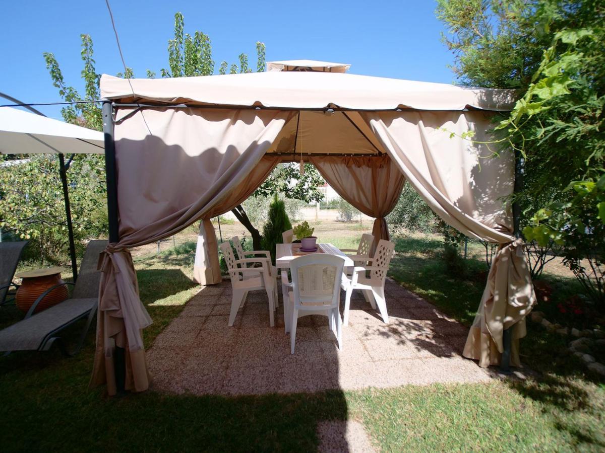 Villa Verde 200 Meters From The Beach Nea Iraklitsa エクステリア 写真