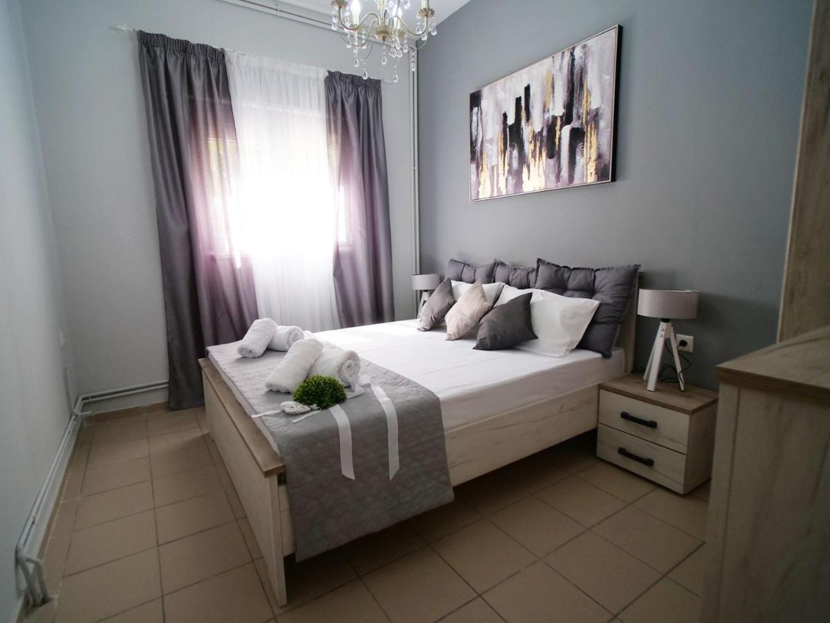 Villa Verde 200 Meters From The Beach Nea Iraklitsa エクステリア 写真